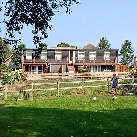 Lush With Sauna And Hot Tub * Hattemerbroek