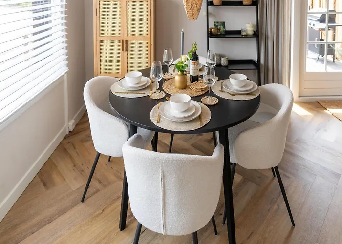 Cozy W Sauna And Bbq Hattemerbroek